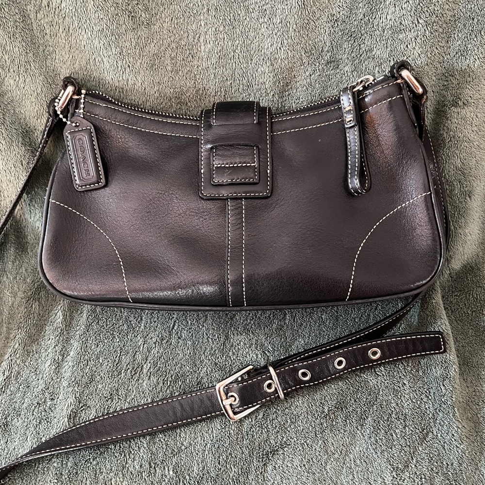 Coach Black Leather Shoulder Bag - Picture 3 of 7